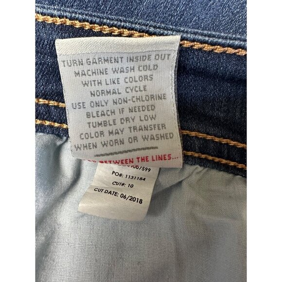 Torrid Luxe Skinny Jeans Size 18R Blue Stretch Mid Rise Boho Casual Classic - Picture 7 of 7